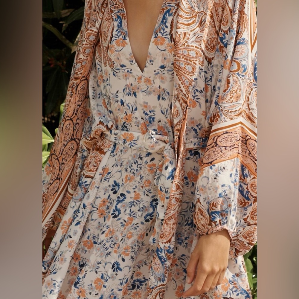 LYRA KAFTAN DRESS - CREPE DE CHINE ROSE PAISLEY